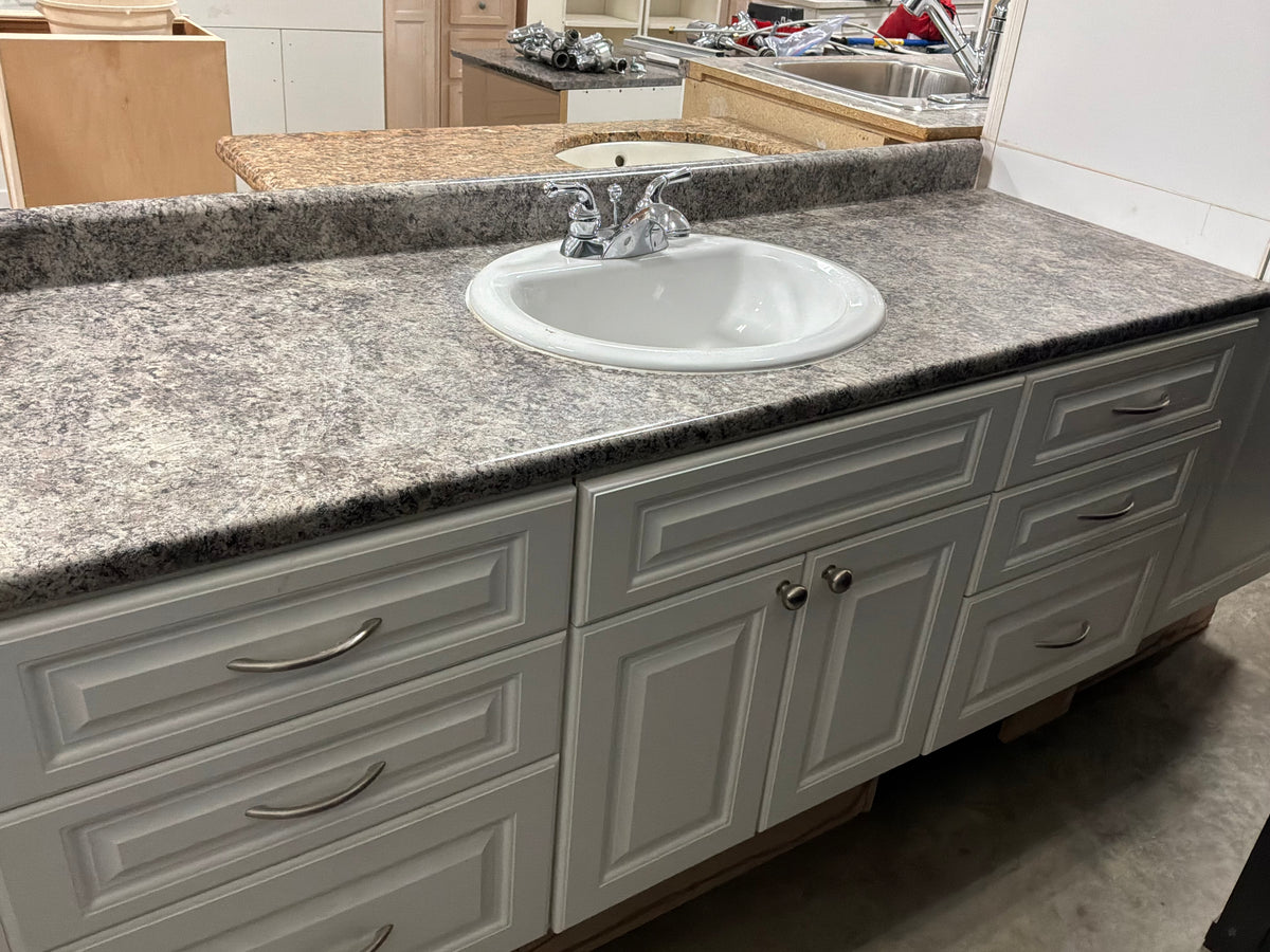 Classic White Bathroom Vanity with storage Cabinet