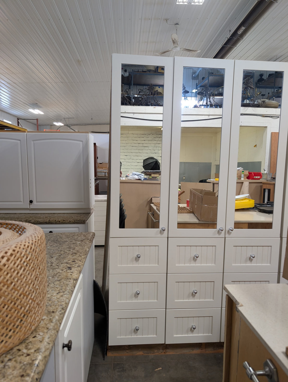 Mirrored Wardrobe with Drawers