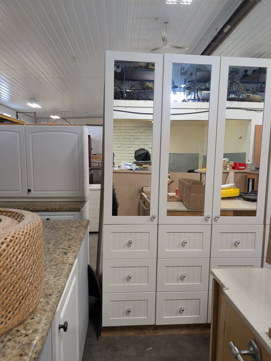 Mirrored Wardrobe with Drawers