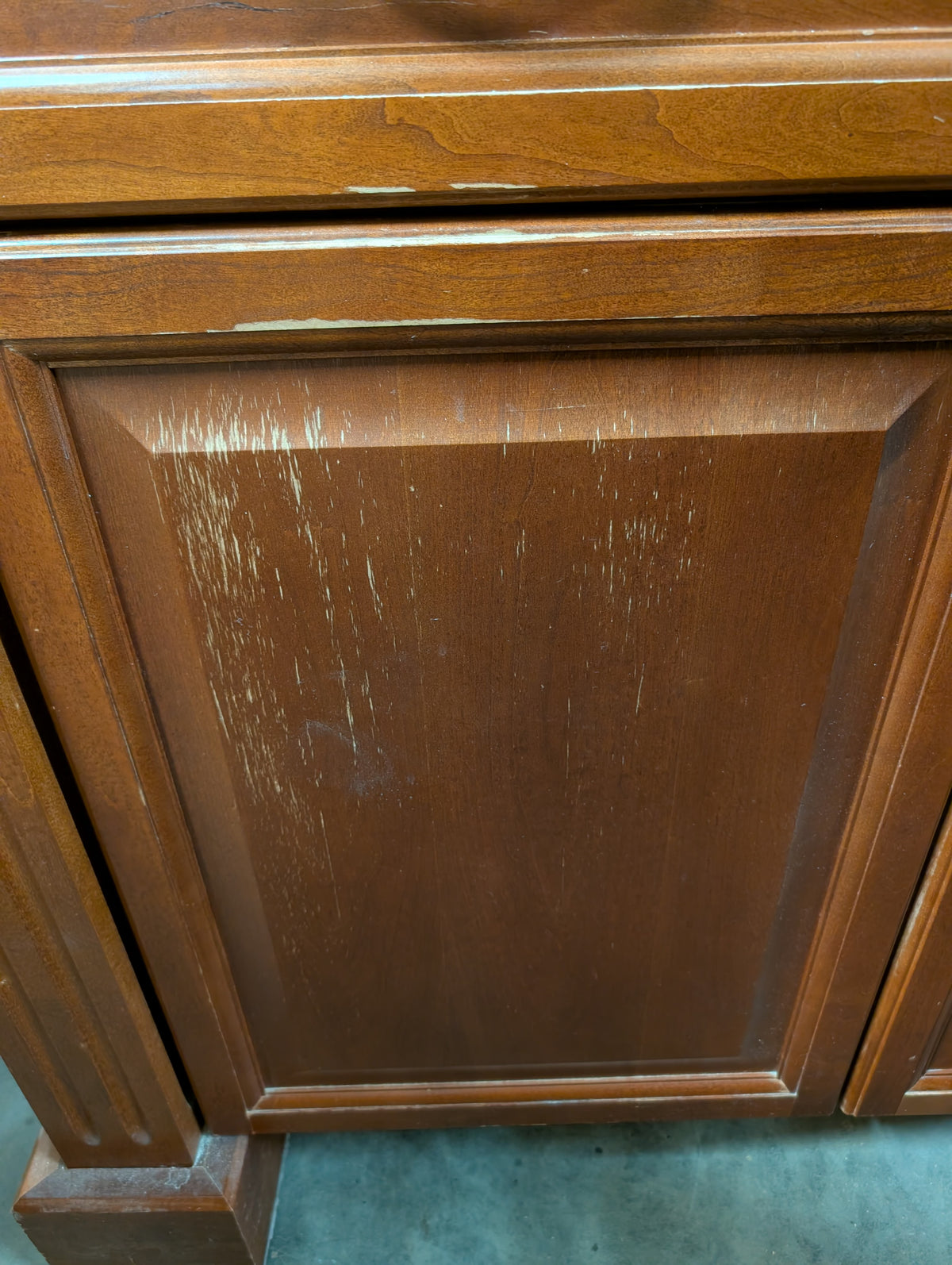 Beautiful Dark Maple Kitchen