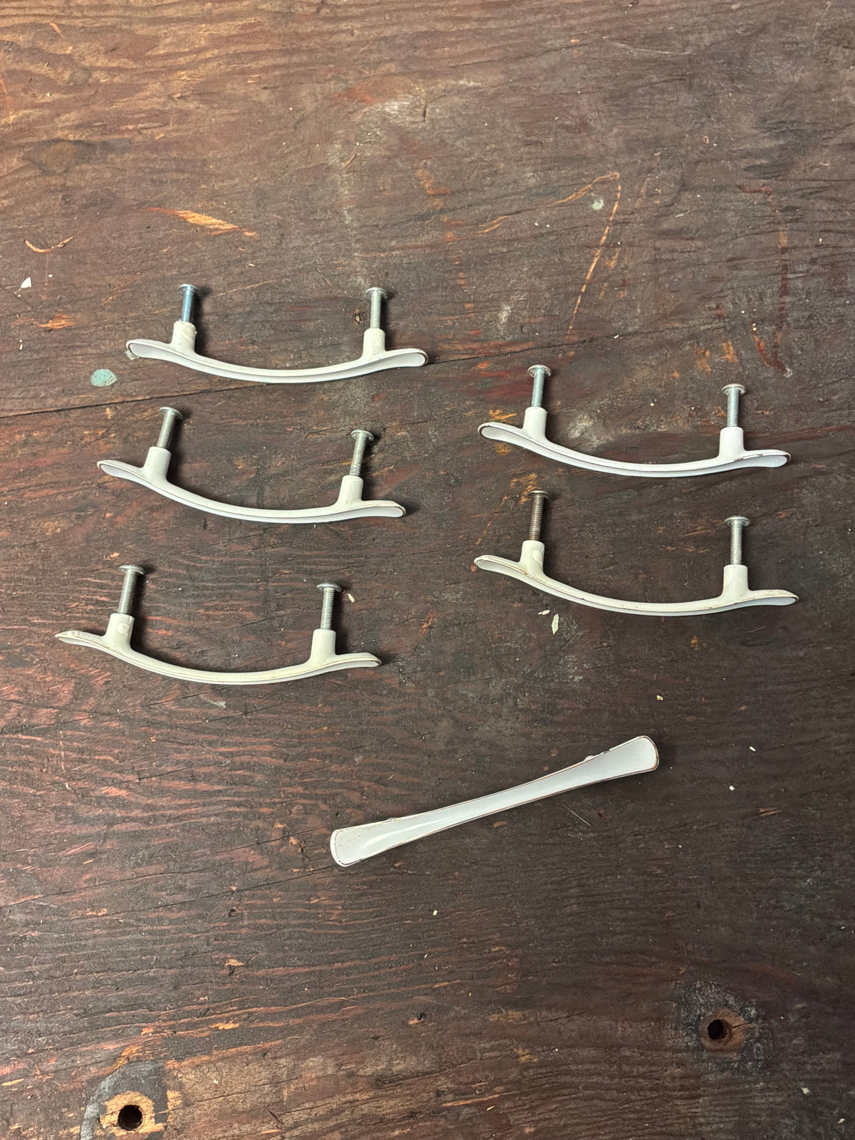 Vintage Amerock “Heirloom” Pulls