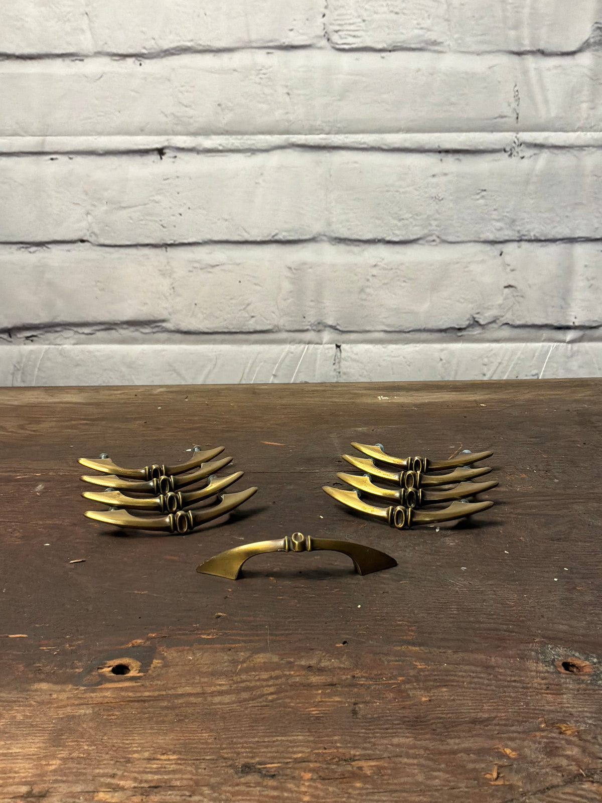 Vintage Amerock “Boomerang Medallion” Drawer Pulls