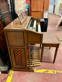 Beautiful Vintage Thomas Californian 263 Electric Organ