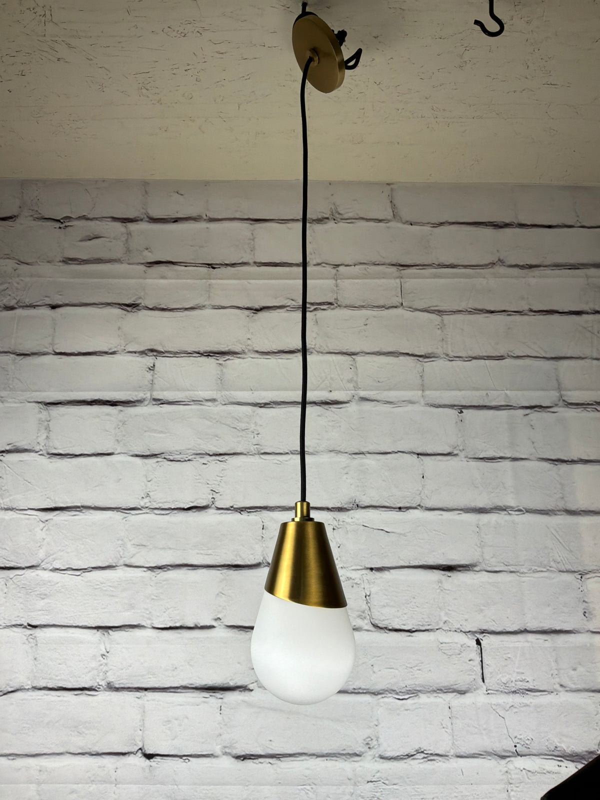 Aged Brass Single Bulb Pendant Light