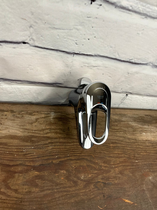 Grohe Single Hole Chrome Bathroom Faucet