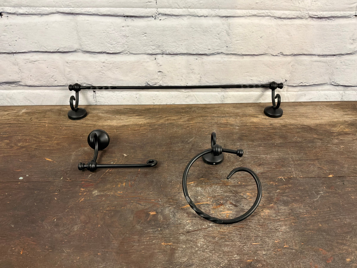 Complete Moen Bathroom Set in Matte Black