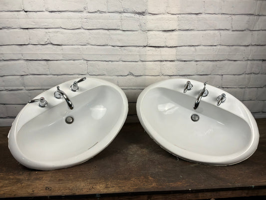 Porcelain Bathroom Sink with Moen Taps
