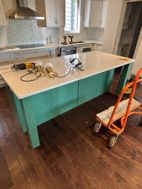 Shaker Style Kitchen with Eat-In Island