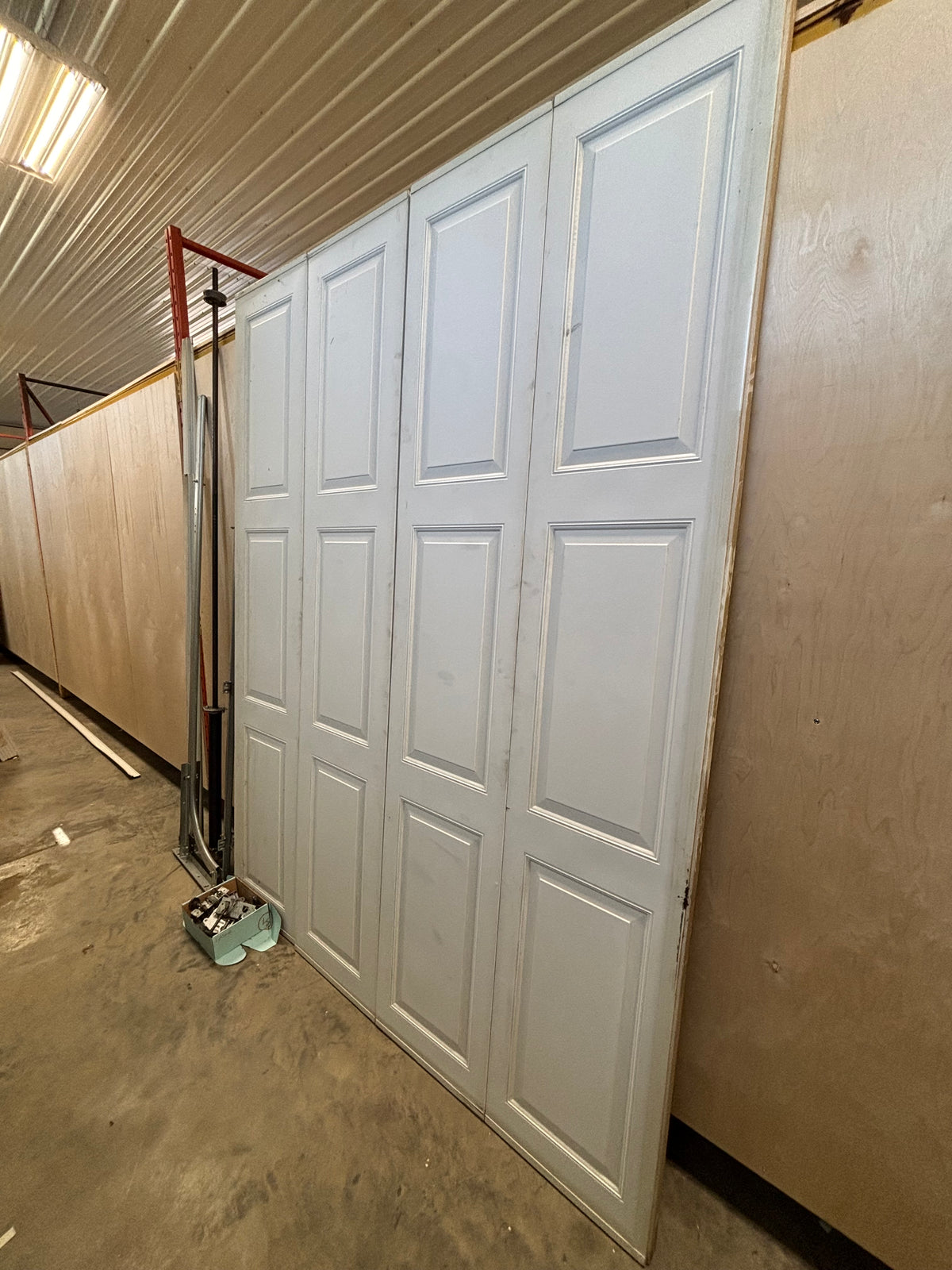 Non-Insulated Steel Garage door