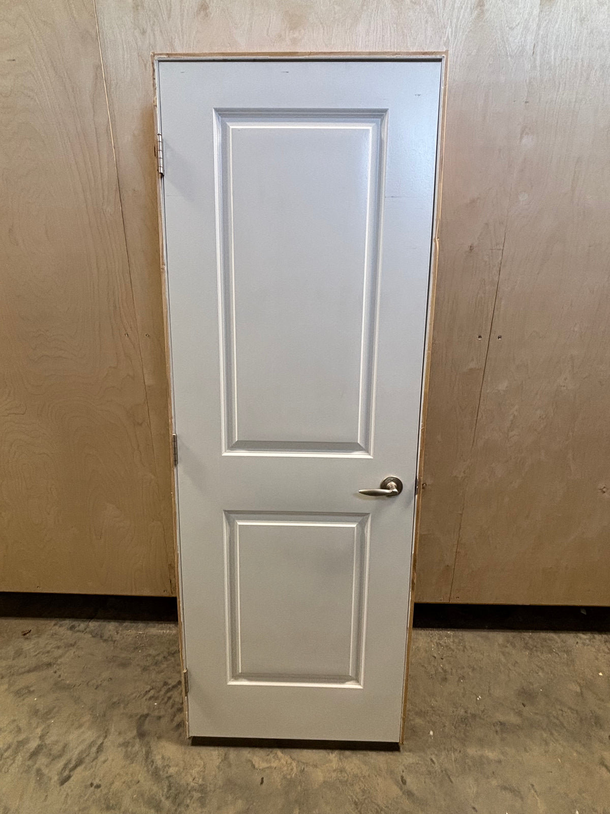 Residential Interior Door in Frame