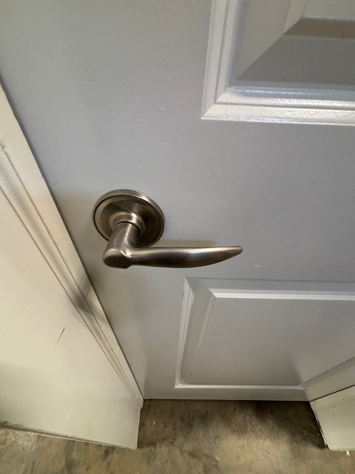 Residential Interior Door in Frame